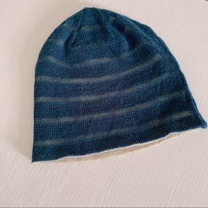 Urban Outfitters Reversible Knit Toque
